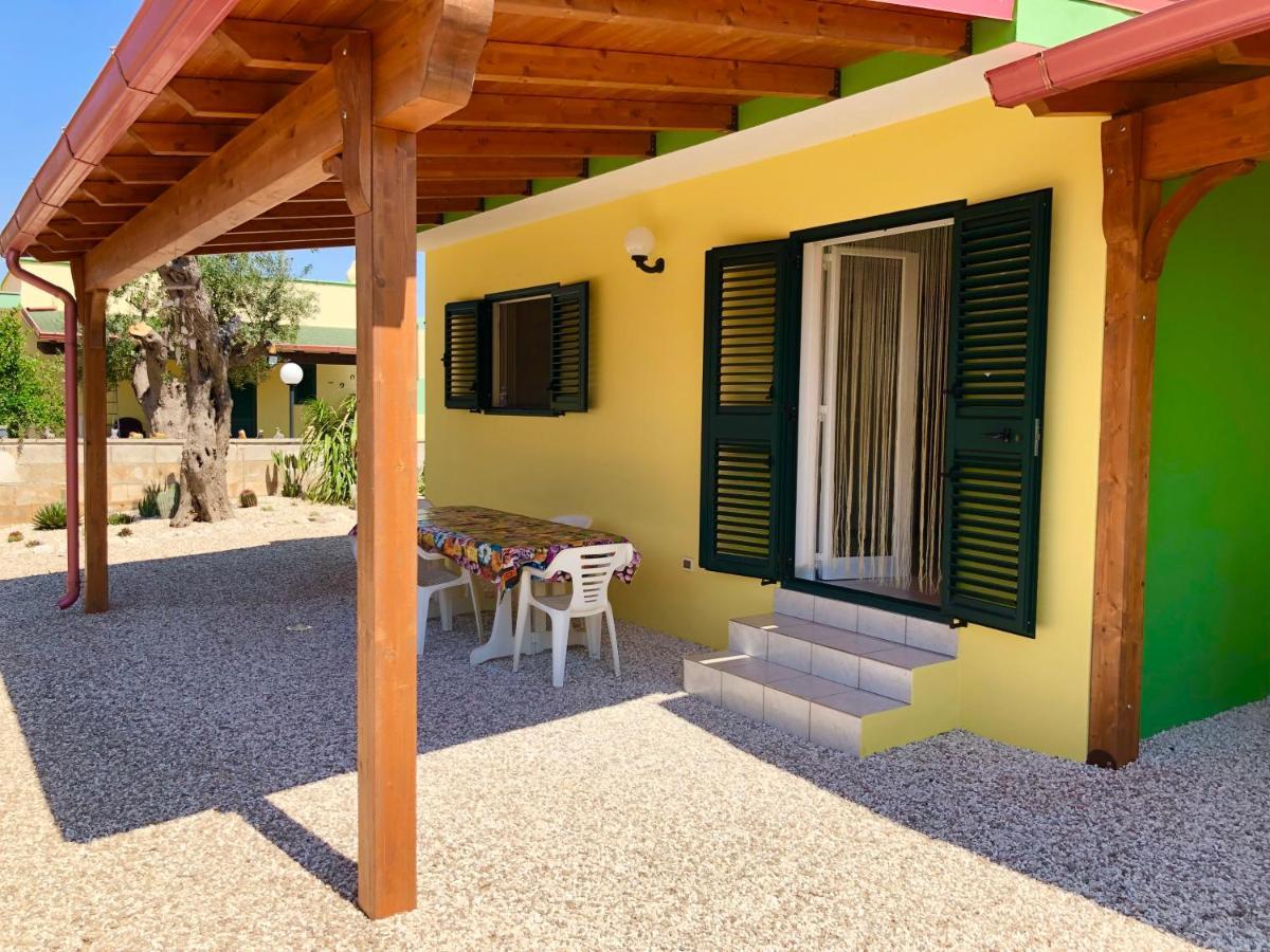 Villette Vacanze - Vie Russe Marina Di Pescoluse Extérieur photo